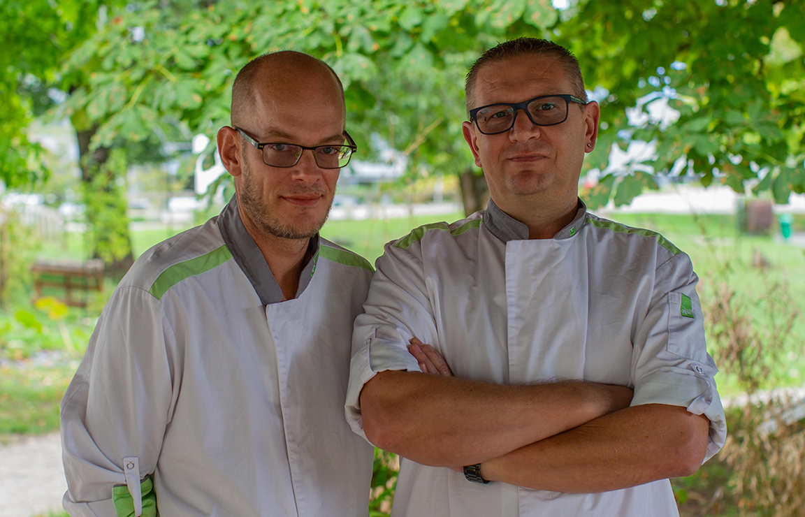 Chef cuisinier et son second